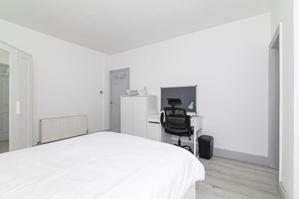 Chiswick * London